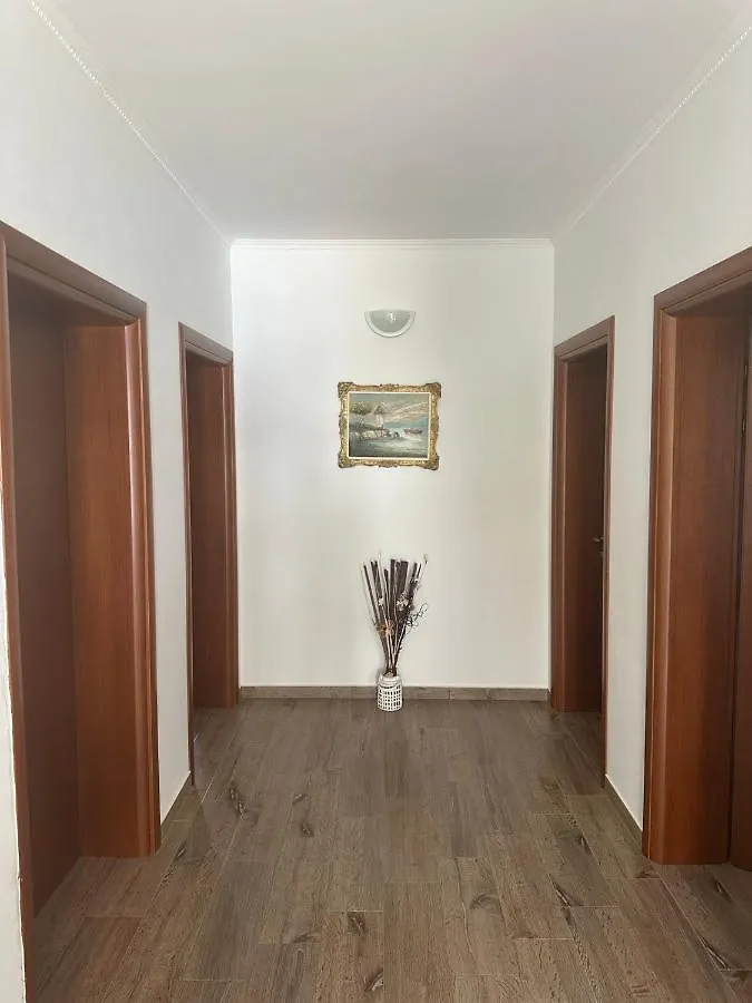Xheko Rooms Dhërmi Hotel